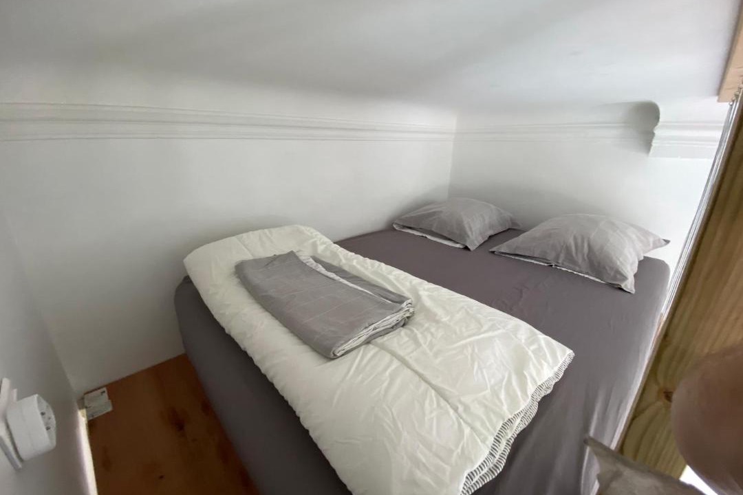Photo of Bedroom in Le Camas