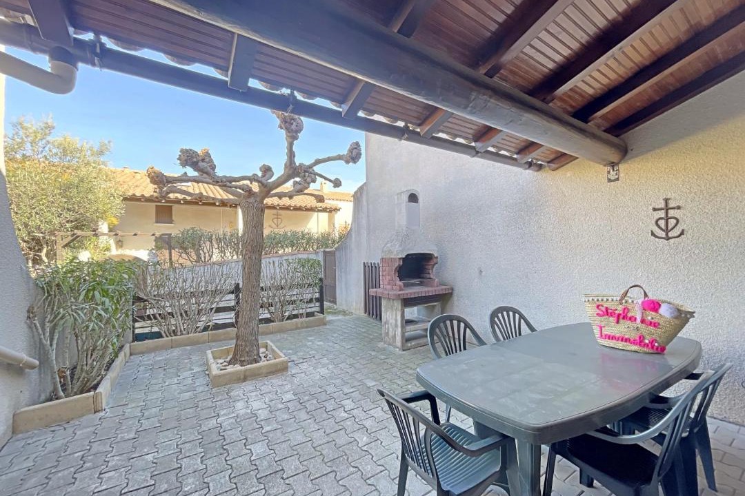 Photo of Patio Balcony in Saintes-Maries-de-la-Mer