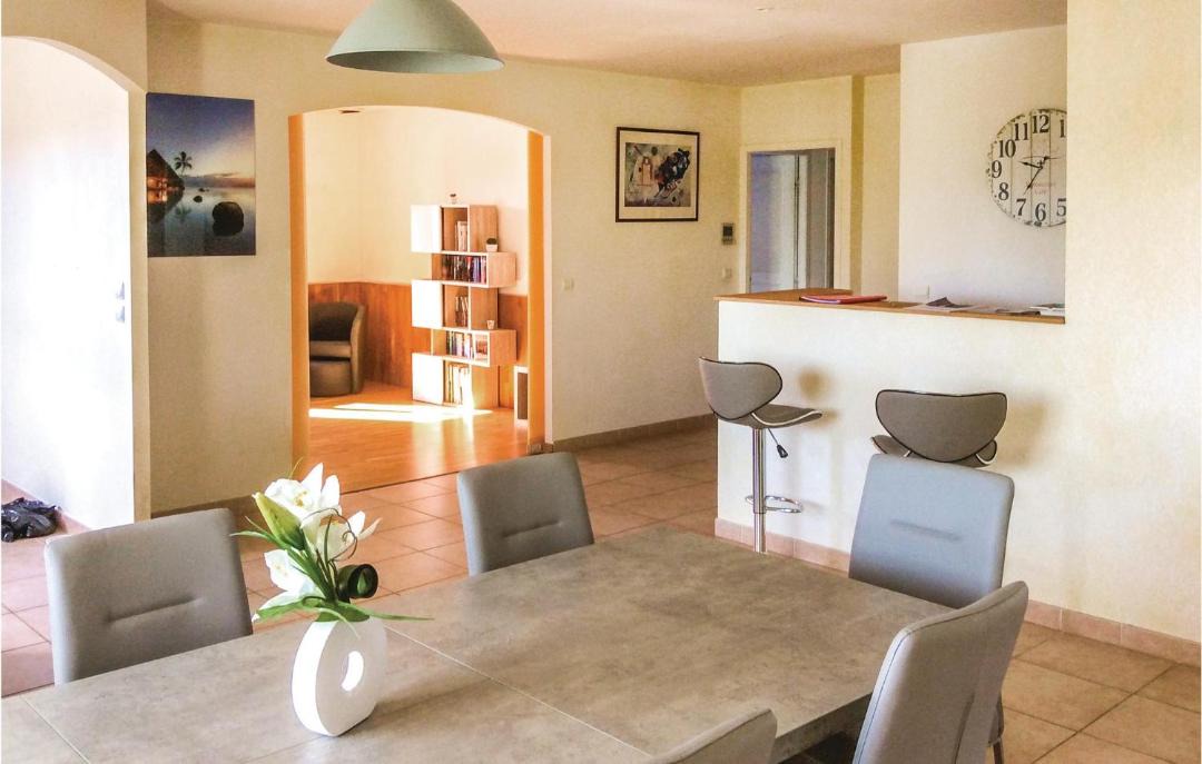 Photo of Livingroom in Puimisson