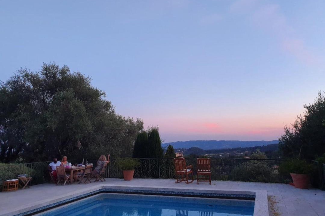 Photo of Others in Chateauneuf-Grasse