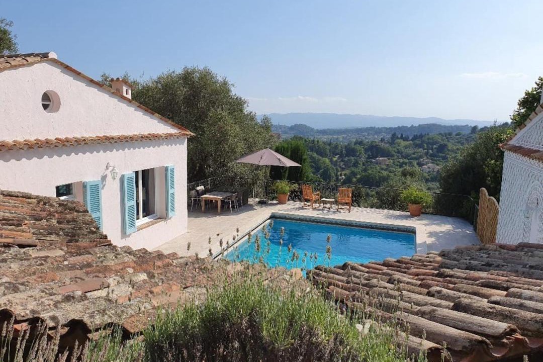 Photo of Others in Chateauneuf-Grasse
