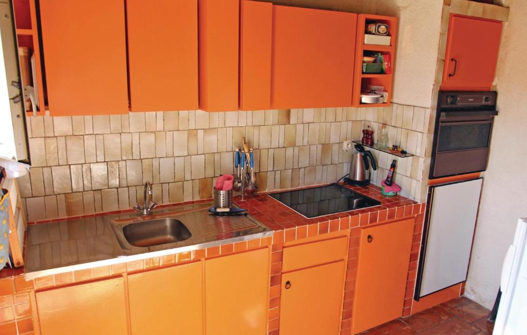 Photo of Kitchen in Mallefougasse-Auges