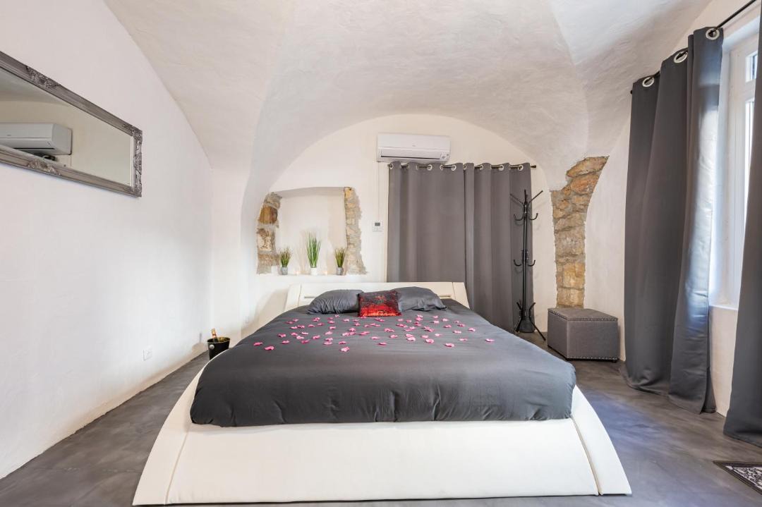 Photo of Bedroom in La Calmette
