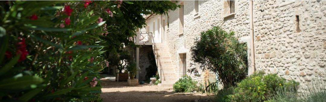 Photo of Others in Beaucaire