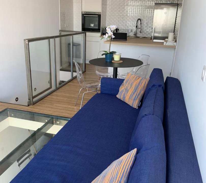 Photo of Livingroom in 8th Arrondissement
