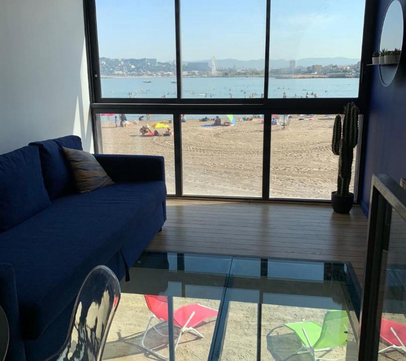 Photo of Livingroom in 8th Arrondissement