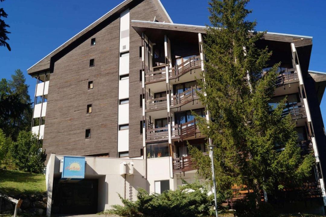 Photo of Buildings in Le Sauze