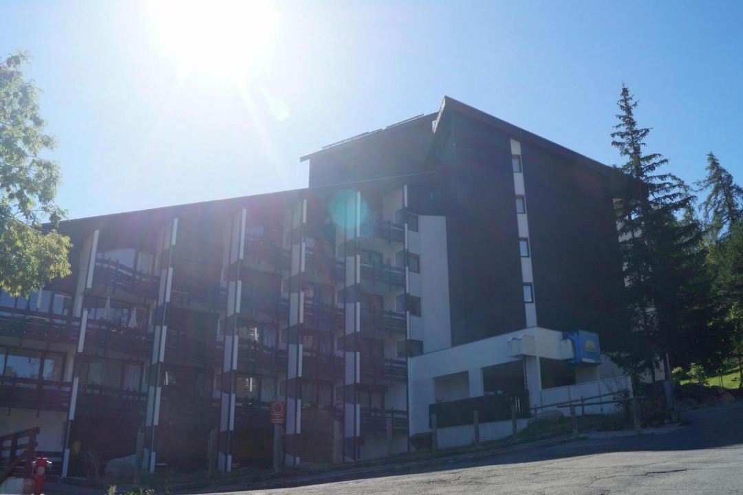 Photo of Buildings in Le Sauze