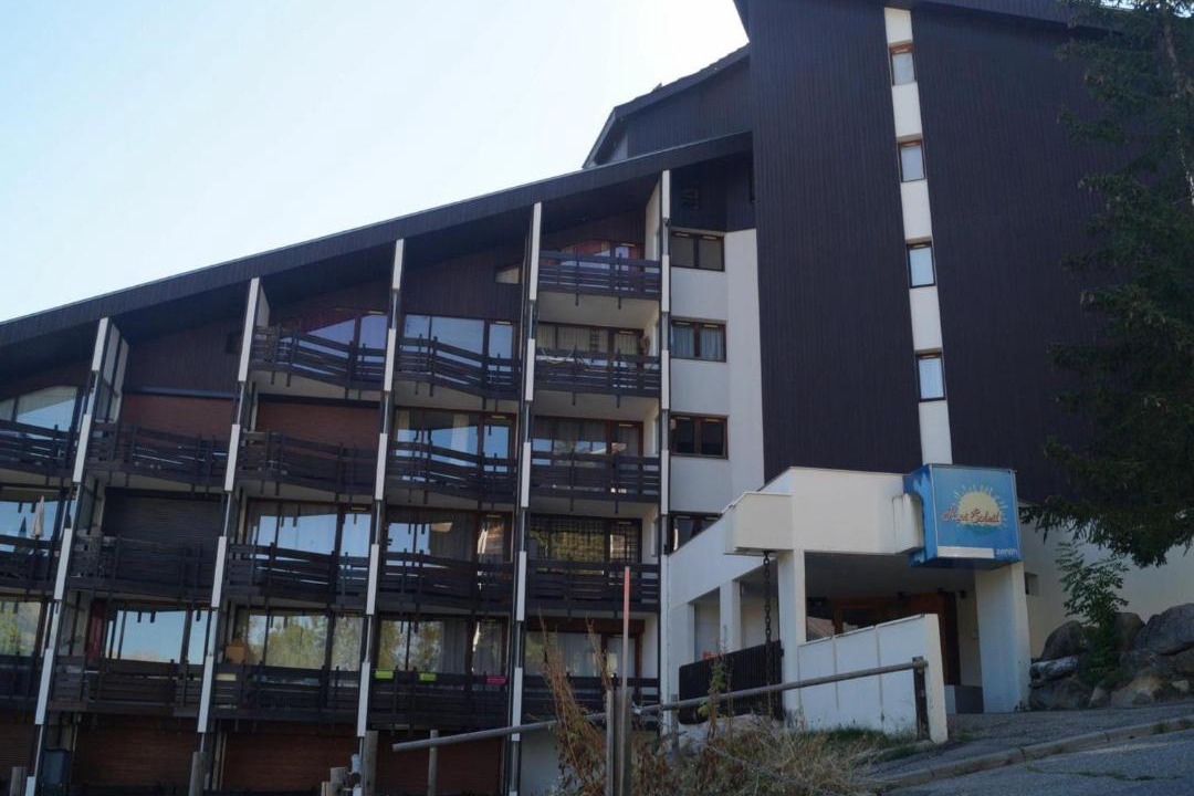 Photo of Buildings in Le Sauze