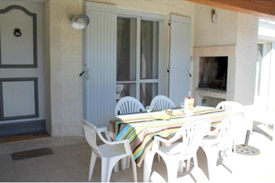 Photo of Others in Maillane