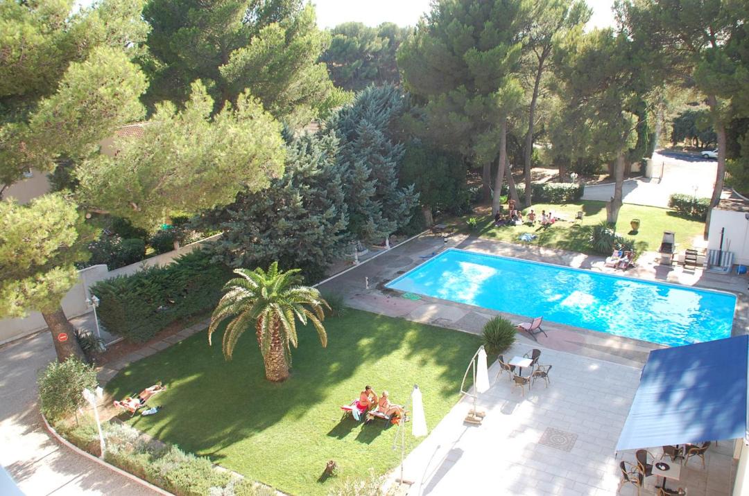 Photo of Others in Istres