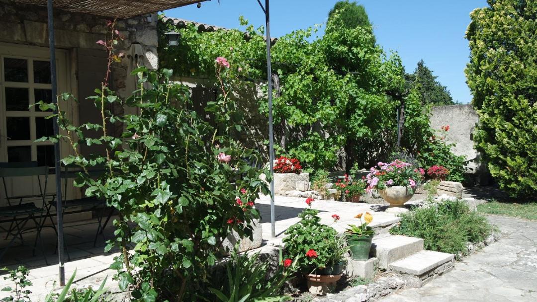 Photo of Others in Eygalieres