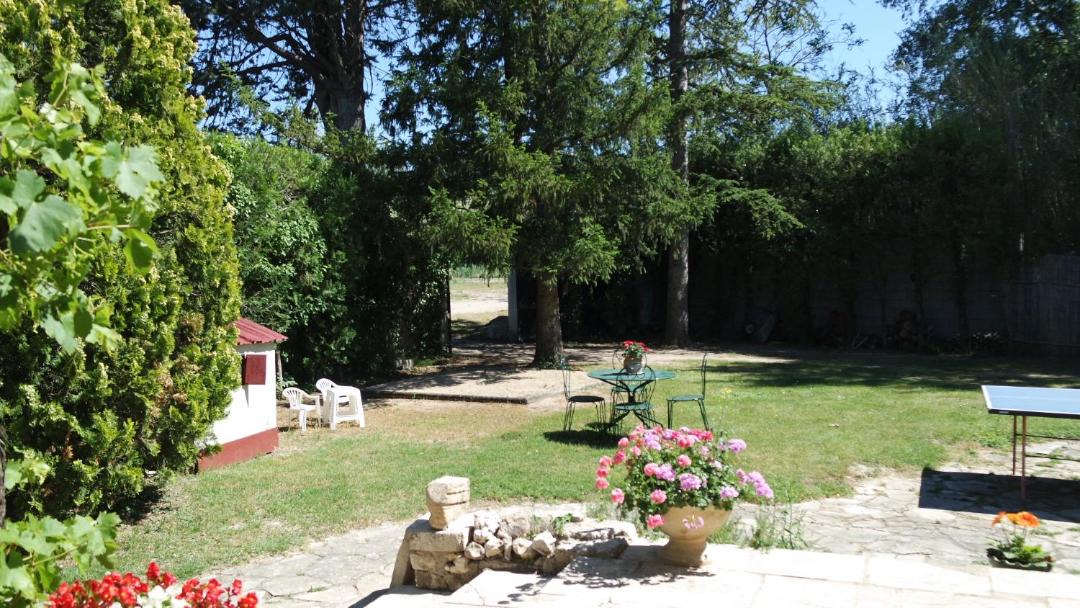 Photo of Others in Eygalieres