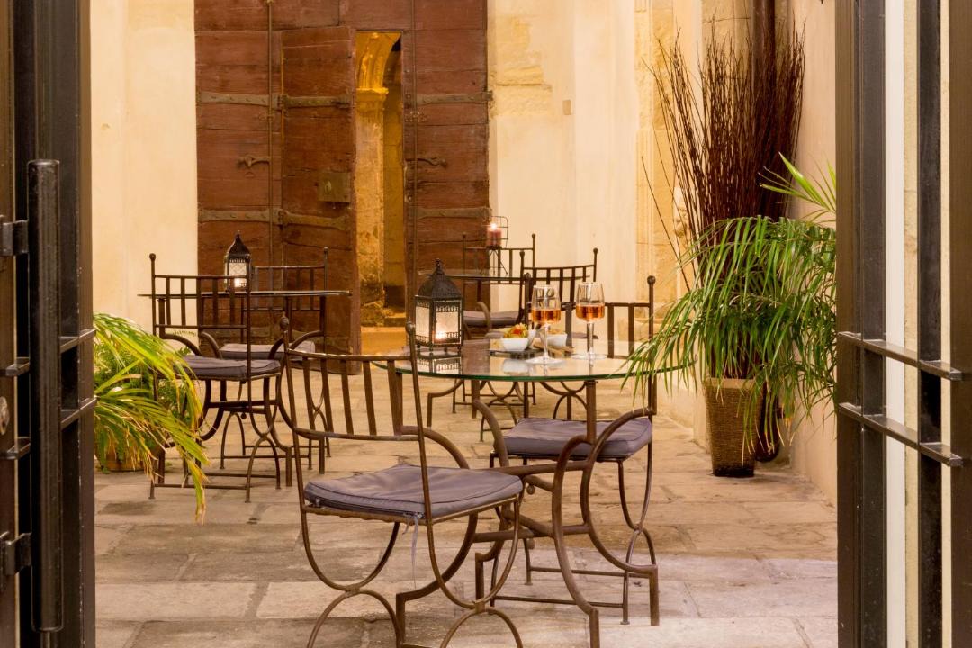 Photo of Others in Nimes City Centre