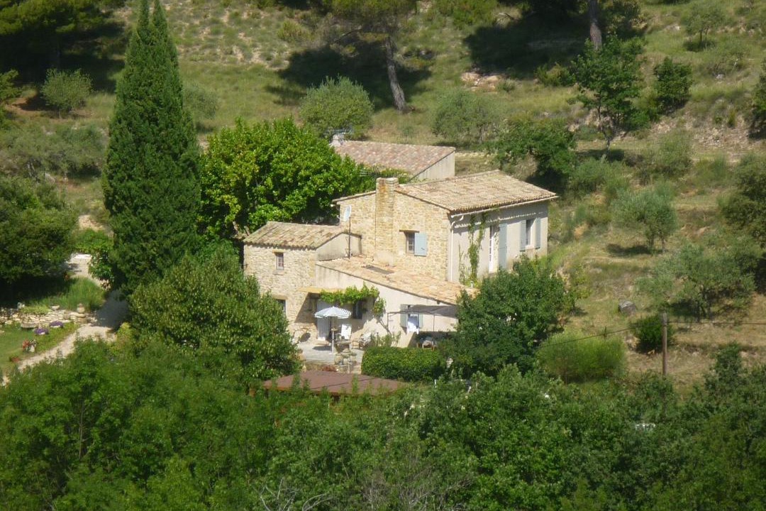 Photo of Others in Vaugines