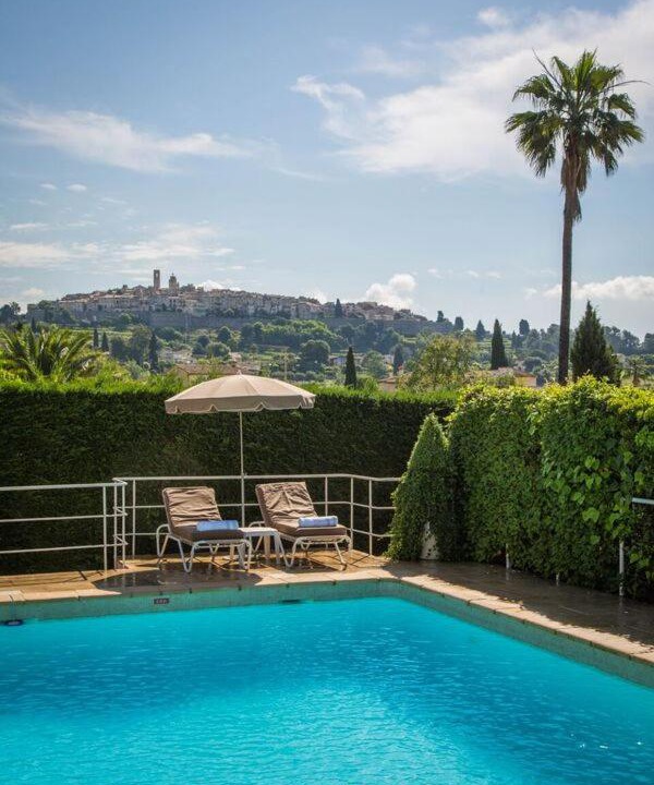 Photo of Others in La Colle-sur-Loup