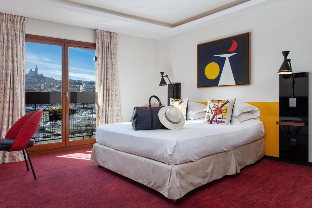 Photo of Others in Hotel-de-Ville