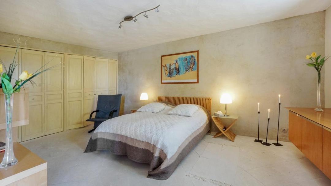 Photo of Bedroom in Les Baux-de-Provence