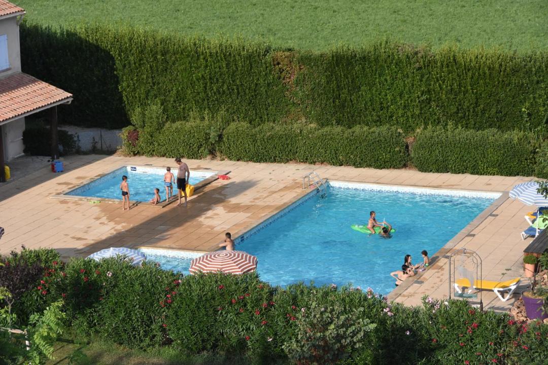 Photo of Others in Raphele-les-Arles