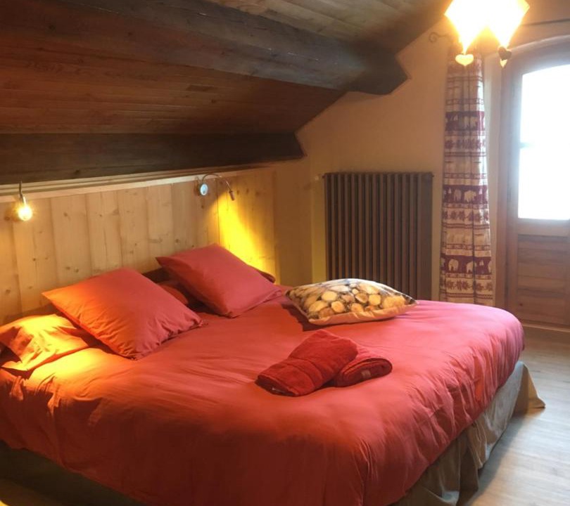 Photo of Bedroom in Vars