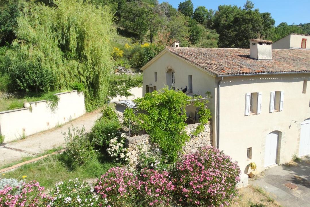 Photo of Others in Montferrat