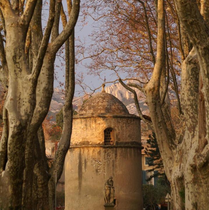 Photo of Others in Mouries