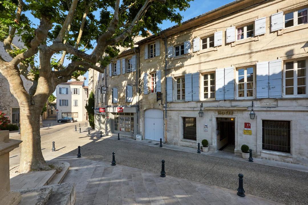 Photo of Buildings in Villeneuve-les-Avignon