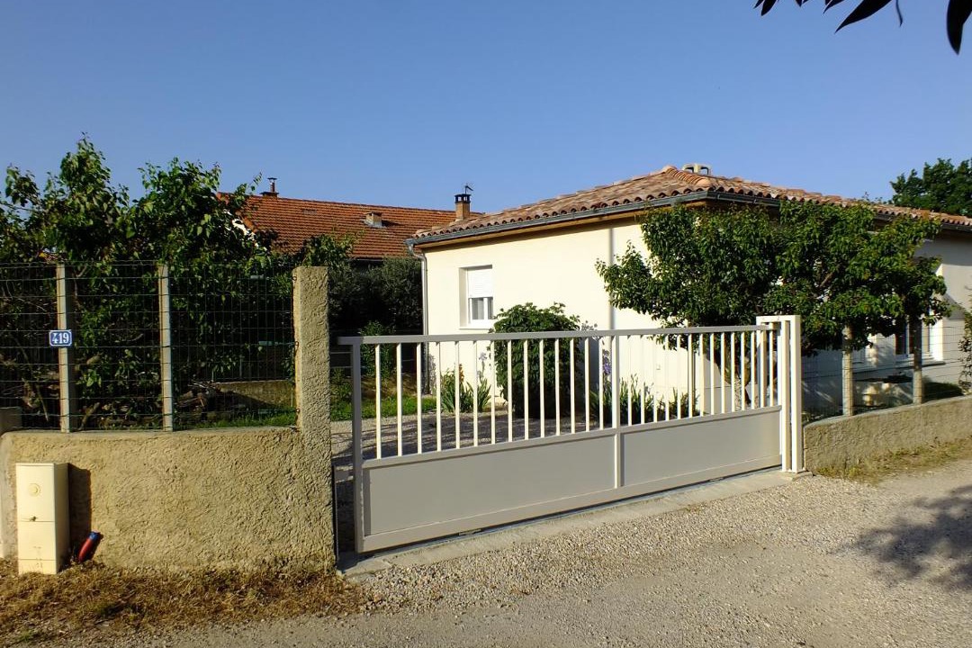 Photo of Others in Morieres-les-Avignon