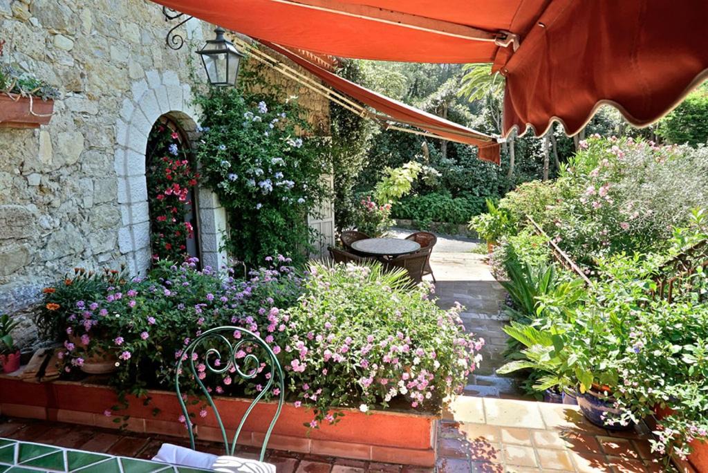 Photo of Others in Le Plan-de-Grasse
