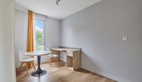 Standard Studio (2 People)