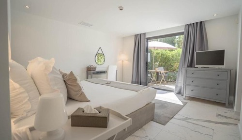 Double Room (Privilege)