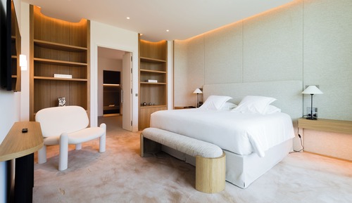 Luxury Suite, Balcony