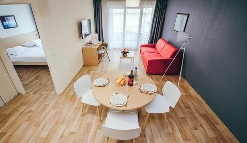 Apartment, 1 Bedroom, Mobility Accessible