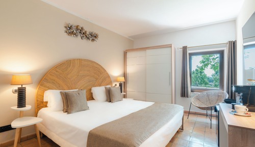 Superior Room, Garden View