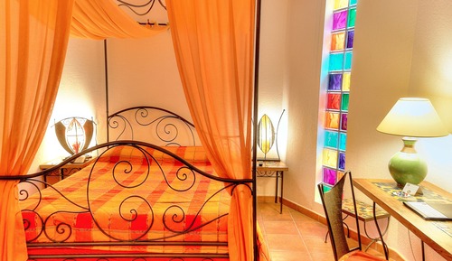 Junior Suite, Multiple Beds, Non Smoking, Pool View
