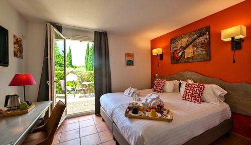 Prestige Twin Room