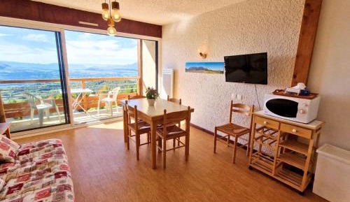 Apartment (4 Adults)