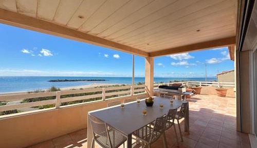 Villa with Sea View