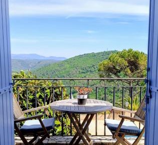 Deluxe King Room Menton