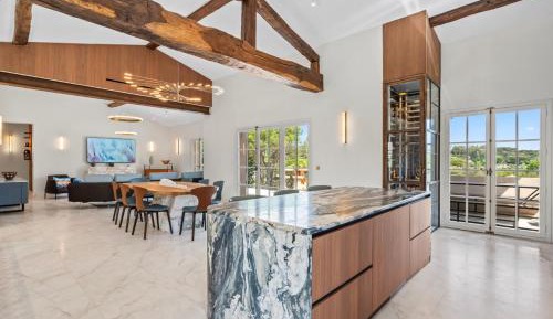 One-Bedroom Villa