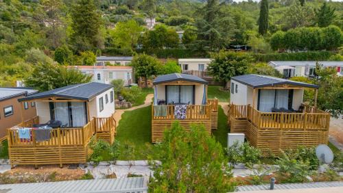 Bungalow Grand View