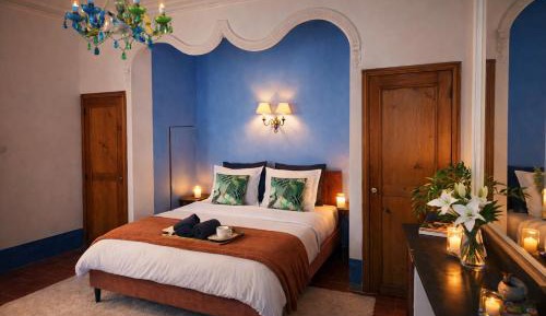 Double Room with Shared Bathroom