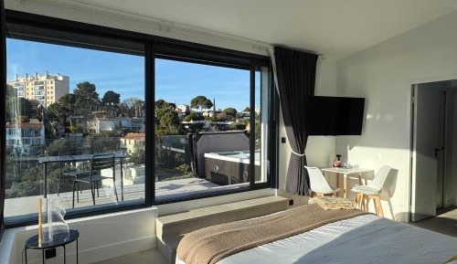King Room with Spa Bath