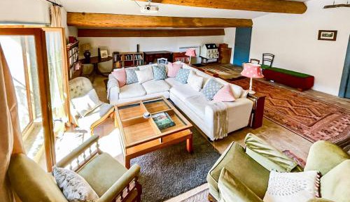 Five-Bedroom Holiday Home
