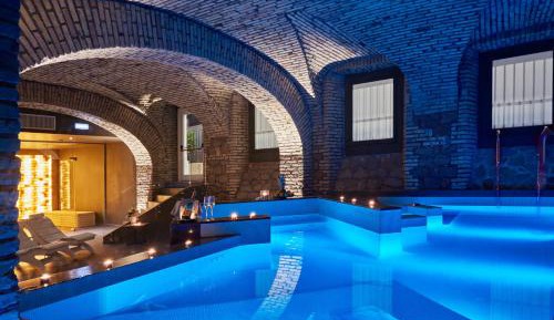 Double or Twin Room with Spa Package