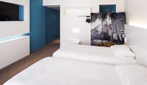 Superior Twin Room with Balcony