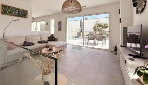 Three-Bedroom Vacation Home 