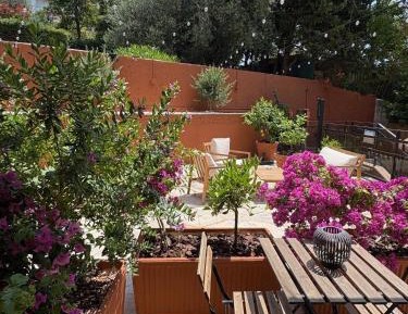 Superior Room with Terrace and Garden view - Ground floor