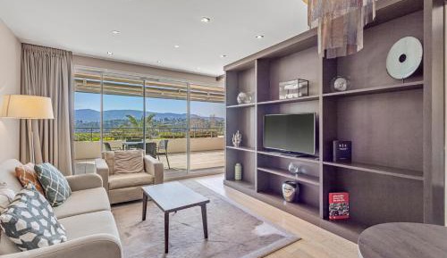 Prestige Suite