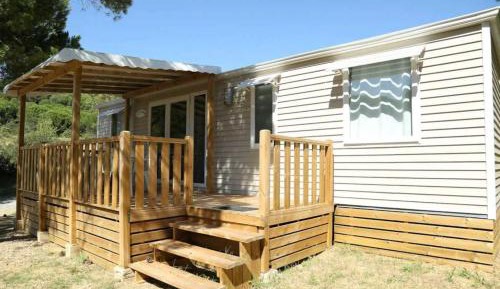 Mobile Home 3